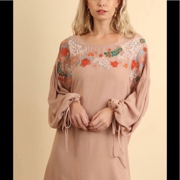 Umgee Dresses & Skirts - Umgee Blush Embroidered Dress